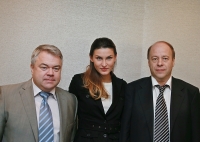 Anna Chicherova. Mikhail Butov, Aleksandr Polinskiy and Anna Chicherova in Barcelona